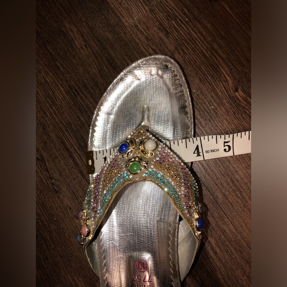 Set of 2 Flip Flops (1 gold, 1 silver); see photos for measurements - Picture 6 of 15